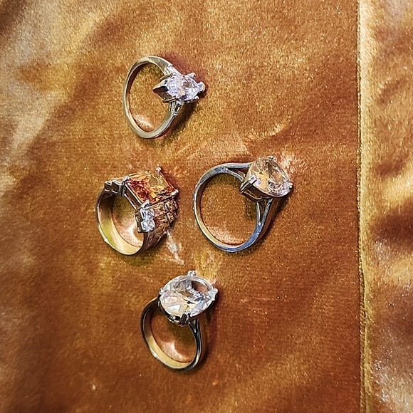 4 Rrings Size 10 - Picture 6 of 6